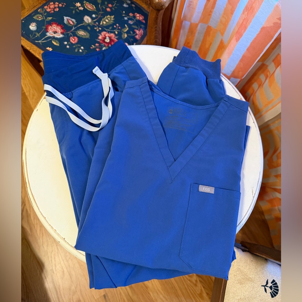 Figs Royal Blue Scrub Set